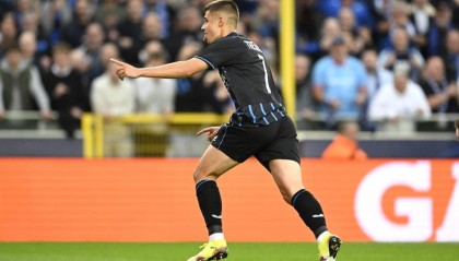 巴萨旧将安苏·法蒂法甲首秀梅开二度，引全欧热议