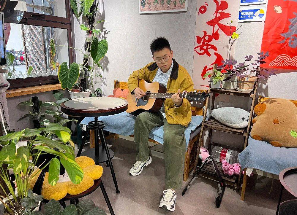 蓝海之声 | 《给太阳》