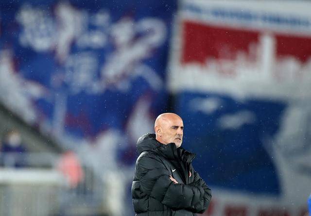 观察:当无脑进攻变身实惠足球,穆斯卡特展现战术大师功力,海港夺冠还有戏?