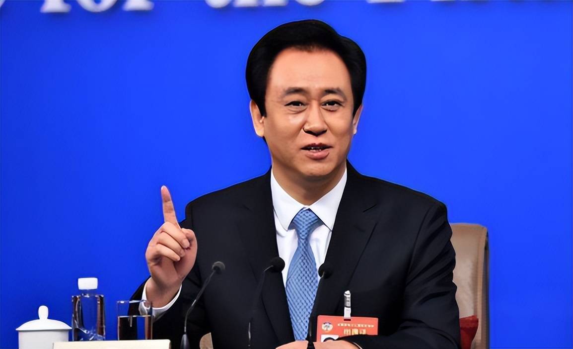 当年是什么原因将庞大的中国恒大集团压倒的?